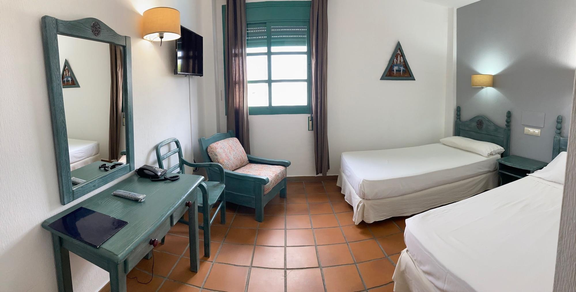 Hotel Альмагро Екстер'єр фото